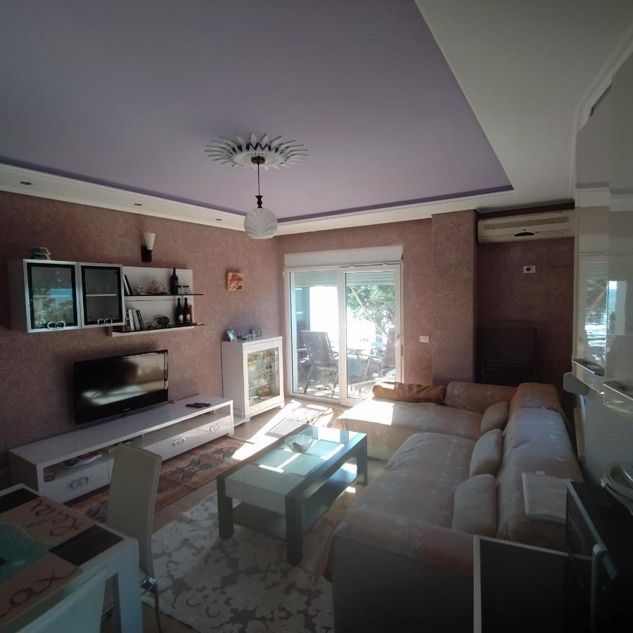 Mia'S Sea View Apartment โกเลม ภายนอก รูปภาพ