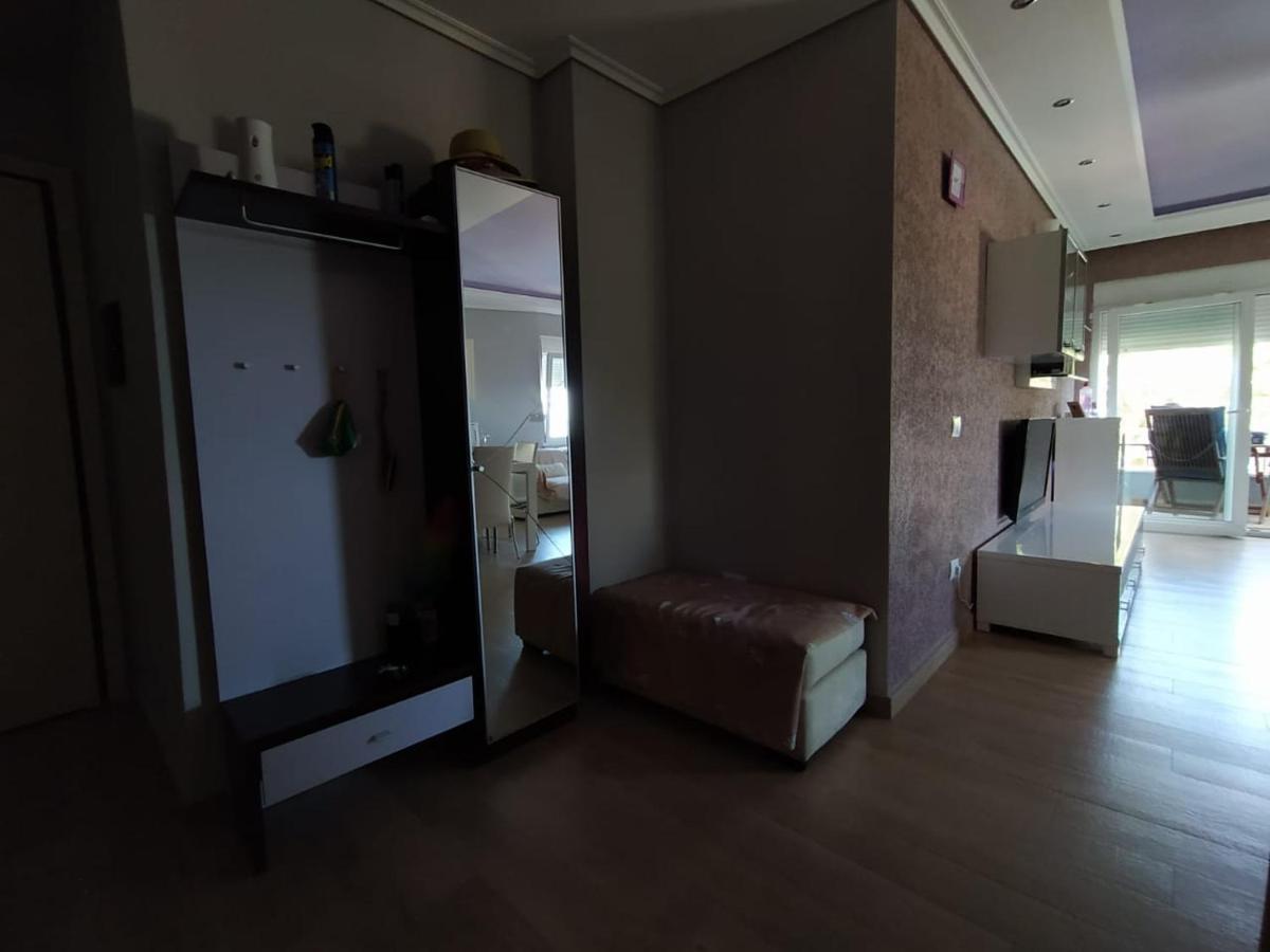 Mia'S Sea View Apartment โกเลม ภายนอก รูปภาพ