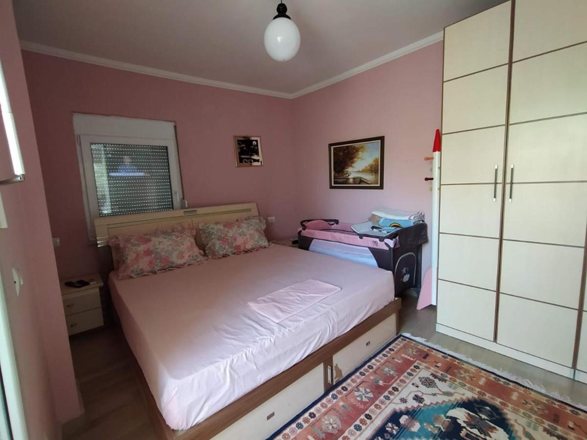 Mia'S Sea View Apartment โกเลม ภายนอก รูปภาพ